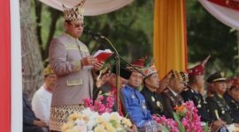 Pj. Bupati Kabupaten Lampung Barat bacakan teks amanat dalam HUT Lampung Barat ke-32