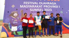 Para Juara FORPROV I Tahun 2023 yang diadakan oleh Pelangi Sumatera Selatan berfoto bersama