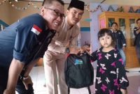 PD IWO Batang Hari Beri Bingkisan Pada 21 Anak PAUD Manggis | Foto: (Baidillah)