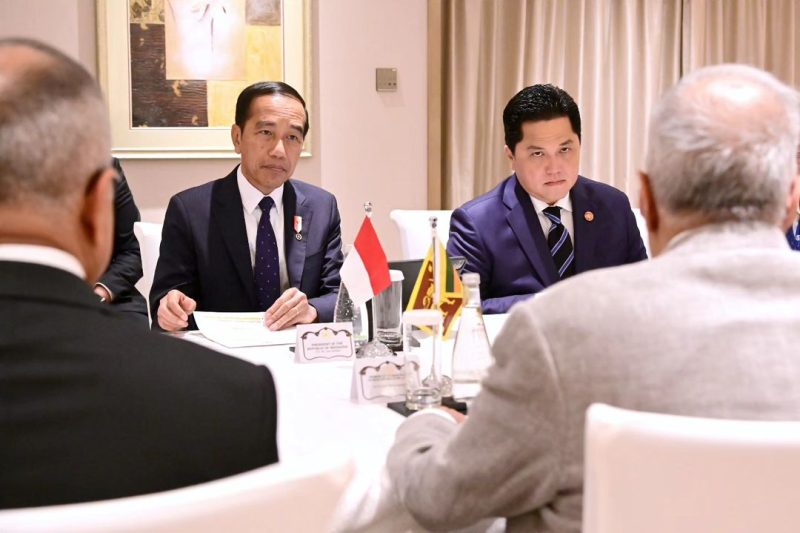 Presiden Jokowi saat melakukan pertemuan bilateral di China World Hotel, Beijing (17/10/23). Foto: Instagram resmi Sekretariat Kabinet