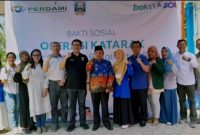 Perdami, Pemkab Pesisir Barat, dan BCA adakan bakti sosial operasi katarak. Foto: Joni Irawan, kabarindonesia.co