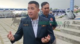 Ketua Karang Taruna Provinsi Lampung, Dendi Romadhona sedang melakukan wawancara dengan Kepala Biro kabarindonesia.co Pesisir Barat, Joni Irawan. Tangkapan Layar: Joni Irawan, Kabar Indonesia.
