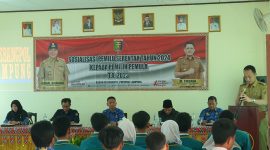 Kesbangpol Provinsi Lampung lakukan sosialisasi Pemilu 2024 bagi pemilih pemula di Lampung Barat. Foto: Kristian Agusani, kabarindonesia.co