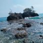 Salah satu sudut perairan Pulau Tabuan, Tanggamus. Foto: Nafian Faiz, Kabar Indonesia
