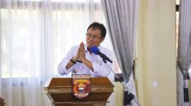 Pj. Bupati Lampung Barat, Nukman membuka Forum Konsultasi Publik penyusunan RPJPD Tahun 2025-2045. Foto: Haerul Abadi, Kabar Indonesia
