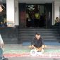 Koalisi Gerakan Penyelamat Lingkungan (KPGL) melakukan aksi massa di Kantor Walikota Palembang menuntut Pemerintah Kota Palembang untuk Bongkar Bangunan Ilegal. Foto: RPS, Kabar Indonesia.