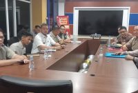 Ajun, pemenang gugatan atas tanah seluas 3,5 hektar di Jl. Kebun Sayur atau Noerdin Panji, Kelurahan Kebun Bunga, Kecamatan Sukarami, Kota Palembang bersama Kuasa Hukumnya melakukan audiensi dengan pihak BPN Kota Palembang.