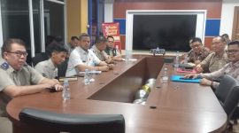 Ajun, pemenang gugatan atas tanah seluas 3,5 hektar di Jl. Kebun Sayur atau Noerdin Panji, Kelurahan Kebun Bunga, Kecamatan Sukarami, Kota Palembang bersama Kuasa Hukumnya melakukan audiensi dengan pihak BPN Kota Palembang.