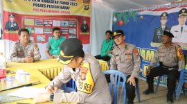 Kapolres Pesisir Barat, Alsyahendra tinjau langsung Pos Nataru di Kecamatan Lemong yang berbatas dengan Provinsi Bengkulu. Foto: Joni Irawan, Kabar Indonesia.