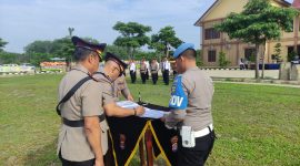 Kapolres Tulang Bawang AKBP Ndaru Istimawan pimpin langsung sertijab beberapa pejabat di Polres Tulang Bawang Barat pada Rabu (27/12/2023). Foto: Andi Rahman, Kabar Indonesia.