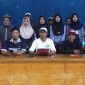 Peratin Tri Budi Syukur Juyanto dan seluruh aparatur pekon melakukan ikrar netral dalam Pemilu 2024 di Balai Pekon Tri Budi Syukur. Foto: M. Latip, Kabar Indonesia