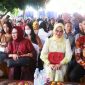Bacagub Sumatera Selatan, Heri Amalindo dan Caleg DPRD Sumsel Lury Alex Noerdin disambut ribuan warga Prabumulih pada Sabtu (30/12/2024). Foto: Rizky Pratama Saputra, Kabar Indonesia