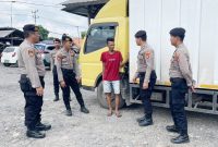 Kasat Samapta Polres Tulang Bawang mewakili Kapolres Tuba, AKBP Jibarel Bata Awi melakukan Gelar Patroli Perintis Presisi di tiga lokasi. Foto: Andi Rahman, Kabar Indonesia.