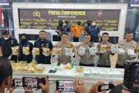 Pihak Polresta Jambi berhasil sita puluhan kilogram narkoba jenis shabu dari jaringan narkotika internasional. Foto: Humas Polresta Jambi