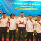 Lima wartawan asal Lampung Barat yang berhasil dinyatakan kompeten berfoto bersama. Foto: anonim
