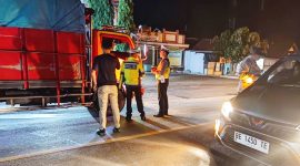 Dalam rangka cegah tindak pidana curat dan curanmor, Polres Tulang Bawang lakukan razia di perbatasan dengan Kabupaten Lampung Tengah dan Kabupaten Mesuji. Foto: Andi Rahman, Kabarindonesia.co