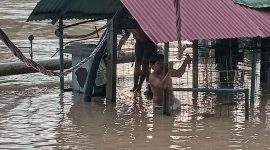Instalasi pengolahan air bersih milik PDAM Tirta Merangin terendam banjir. Foto: Hardi Yuda, Kabarindonesia.co