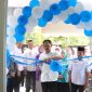 Bupati Pesisir Barat Lampung, Agus Istiqlal meresmikan gedung Ikatan Bidan Indonesia (IBI) Kabupaten Pesisir Barat pada Kamis (25/1/2024). Foto: Joni Irawan, Kabarindonesia.co