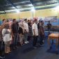 Bupati Pesisir Barat, Agus Istiqlal lantik pengurus KBPMS periode 2024-2027 di GOR Khang Nyepok Iting pada Sabtu (10/2/2024). Foto: Joni Irawan, Kabarindonesia.co