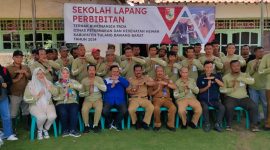Peserta Sekolah Lapang Diskeswan Tubaba berfoto bersama pada Selasa (20/2/2024). Foto: Andi Rahman, Kabarindononesia.co