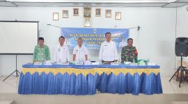 Kepala Bappelitbangda Kabupaten Pesisir Barat, Syaifullah membuka Musrenbang Kecamatan Ngambur dan Kecamatan Pesisir Selatan pada Rabu (21/2/2024). Foto: Joni Irawan, Kabarindonesia.co