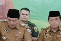 Sekdaprov Provinsi Jambi, Sudirman (berpeci, kanan). Kabarindonesia.co