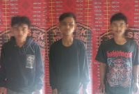 Tiga pemuda ditangkap Polsek Penawartama karena mencuri kabel milik PLN pada Senin (26/2/2024). Foto: Andi Rahman, Kabarindonesia.co