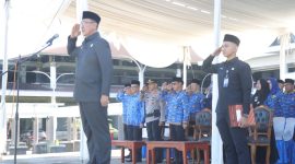 Pj. Sekda Pesisir Barat, Jon Edwar jadi Inspektur Upacara Peringatan HUT Provinsi Lampung Ke-60 pada Selasa (19/3/2024). Foto: Joni Irawan, Kabarindonesia.co