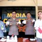 Wakapolres Lampung Timur Kompol Sugandhi mewakili Kapolres AKBP M. Rizal Muchtar saat jumpa pers mengenai home industri sabu-sabu di Lampung Timur pada Kamis (21/3/2024). Foto: Ali Mukmin, Kabar Indonesia