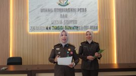 Kasi Penerangan Hukum Kejati Sumsel, Vanny Yulia Eka Sari mewakili Kejati Sumsel melakukan siaran pers kegiatan penggeladahan terkait dugaan tipikor izin perkebunan di Kabupaten Musi Rawas, Sumatera Selatan pada Kamis (21/3/2024). Foto; Rizky Pratama Saputra, Kabarindonesia.co