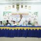 Bupati Pesisir Barat, Agus Istiqlal memberikan sambutan dalam Safari Ramadhan Karang Taruna Pekon Mon, Kecamatan Ngambur, Kabupaten Pesisir Barat pada Jum'at (22/3/2024). Foto: Dinas Kominfotiksan Kabupaten Pesisir Barat