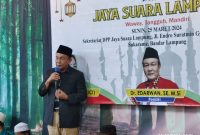 Pendiri JSL Lampung, Endarwan memberikan sambutan dalam buka bersama JSL dan anak yatim di Bandarlampung pada Senin (25/3/2024). Foto: Ferry HT, Kabarindonesia.co