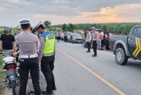 Antisipasi gangguan kamtibmas dan balap liar pada Ramadhan 1445 H, Polres Tulang Bawang lakukan razia di Jl. Lintas Rawa Jitu pada Selasa (26/3/2024). Foto: Ali Rahman, Kabarindonesia.co