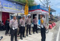 Personel Satlantas Polres Pesibar siap siaga antisipasi kemacetan di beberapa titik rawan pada arus balik Idul Fitri 2024. Foto: Joni Irawan, Kabarindonesia.co