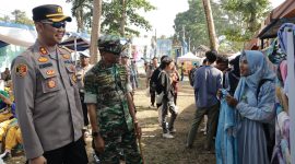 Kapolres Pesisir Barat bersama Dandim 0422/LB Gelar Jumat Curhat Bersama Pedagang UMKM di Krui Pro WSL QS 5000