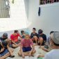Puluhan tahanan Polres Pesisir Barat mengikuti Pembinaan Rohani dan Mental yang diadakan pada Jum'at (17/5/2024). Foto: Joni Irawan, Kabarindonesia.co