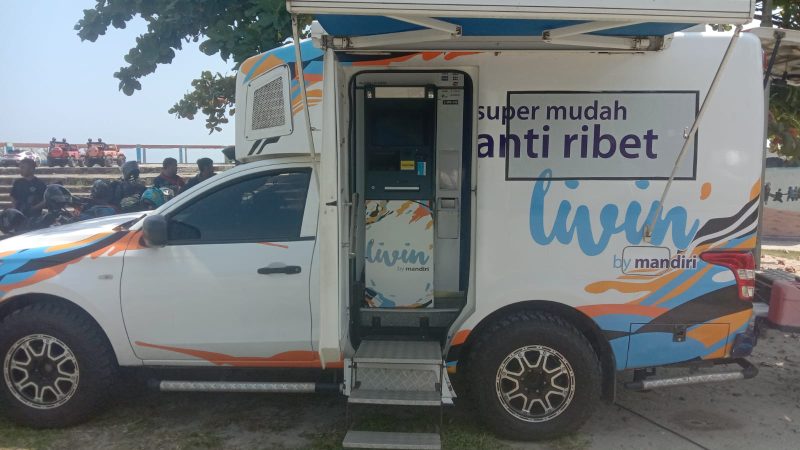Mamo (mandiri mobile) milik Pt. Bank Mandiri Kcp Liwa