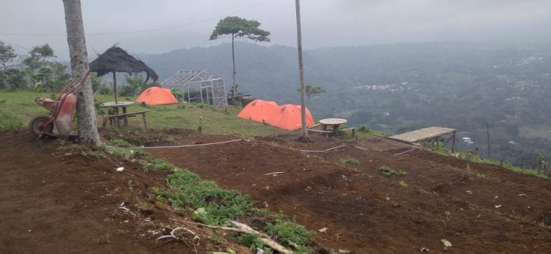 Tempat wisata Bukit Embun, Pekon Sedampah, Kecamatan Balik Bukit, Kabupaten Lampung Barat. Foto: Haeruel Abadi, Kabarindonesia.co