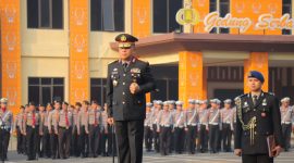 Pelaksanaan peringatan hari lahir pancasila sebagai Inspektur upacara Kapolda Lampung Irjen Pol Helmy Santika S.H.,S.I.k,M.Si.