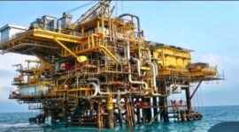  Fasilitas anjungan lepas pantai Intan B di area North Business Unit yang dikelola oleh PHE OSES. Platform Intan ini merupakan lokasi sumur yang berada di area paling utara dan dkembangkan sejak tahun 1990-an.